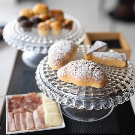 Dimora Dei Lari Hotel Bacoli