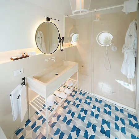 Dimora Dei Lari Hotel